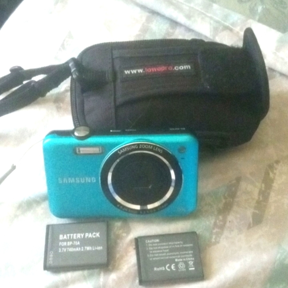 Samsung Digital Camera.